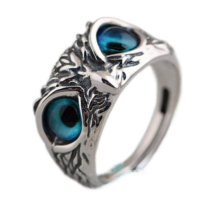 Ring i Zinklegering, Uggla