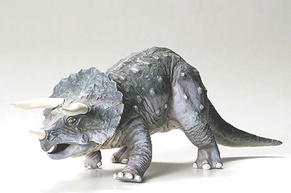 TAMIYA 1/35 Triceratops Eurycephalus
