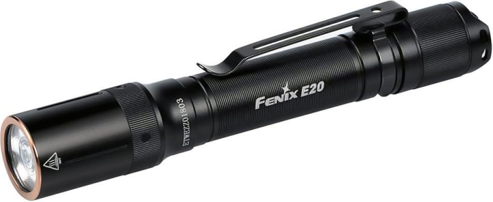 Fenix E20 V2.0 ficklampa