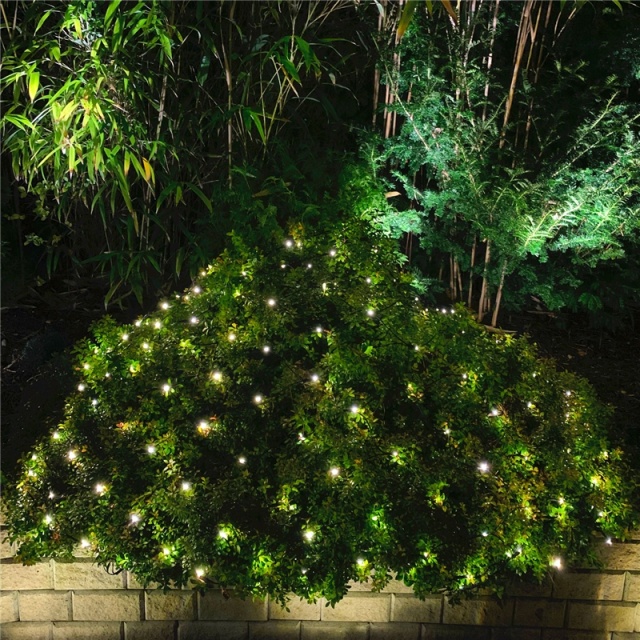 LightsOn Net Ljusnät 2x1,5m med 168 ljuspunkter