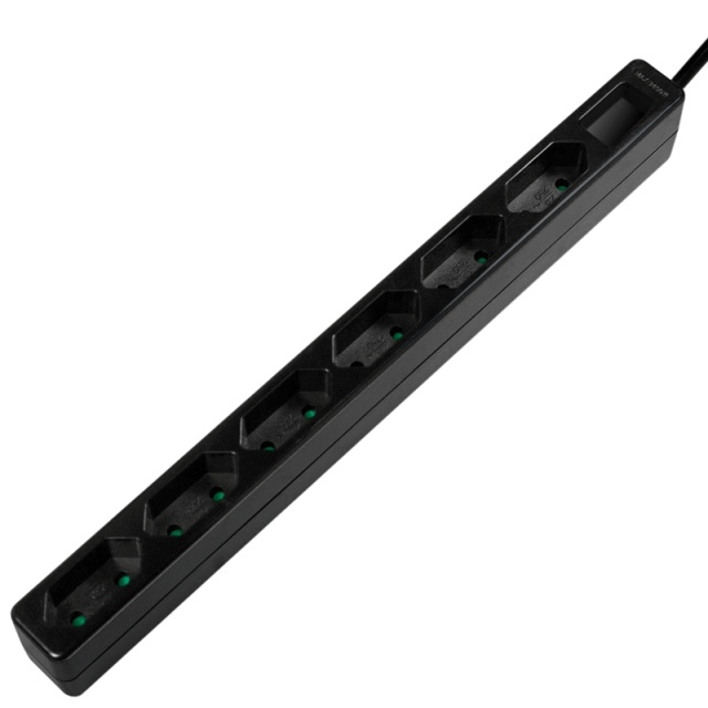 LogiLink Grenuttag Slim Euro 6vägs 1,5m Svart