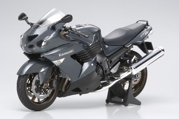 Tamiya 1/12 Kawasaki ZZR1 1400