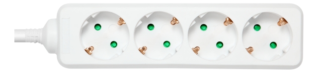 DELTACO Jordat grenuttag, 4x CEE 7/3, 1x CEE 7/7, barnsäker, 1.5m, vit