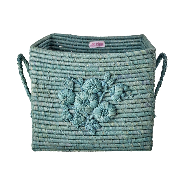 RICE Raffia kvadratisk korg med blomsterbroderi - Dove Blue