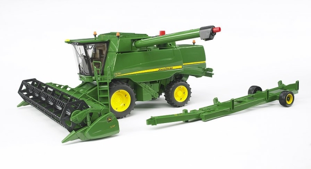 Bruder John Deere T670i skördetröska (02132)