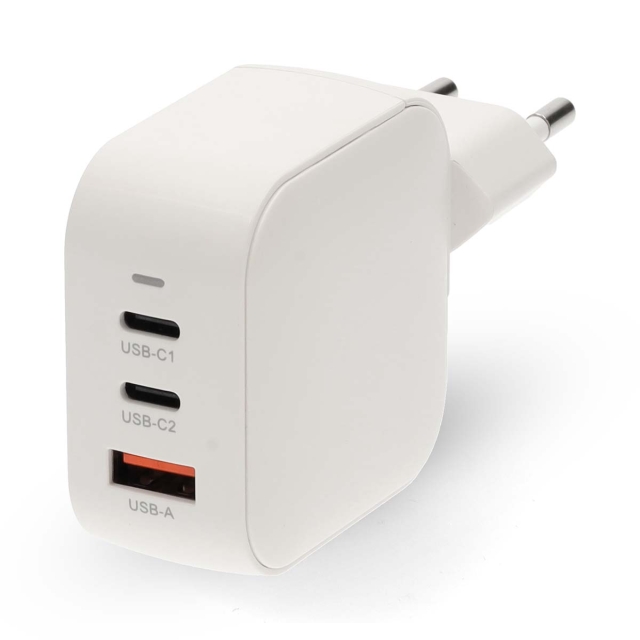 Nedis Väggladdare | 70 W | GaN | PD3.0 | Snabbladdnings funktion | 1.5 / 2.25 A / 2.5 / 3.0 / 3.5 A | Antal utgångar: 3 | USB-A / 2x USB-C™ | Automatiskt val av Spänning | Vit
