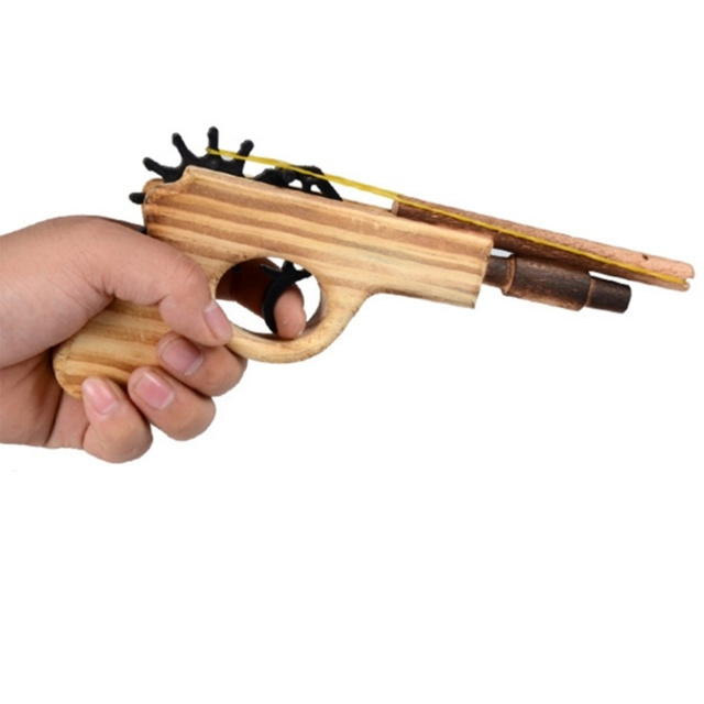 Gummibandsrevolver i trä i gruppen LEKSAKER, BARN- & BABYPRODUKTER / Leksaker / Actionlek hos TP E-commerce Nordic AB (38-29120)