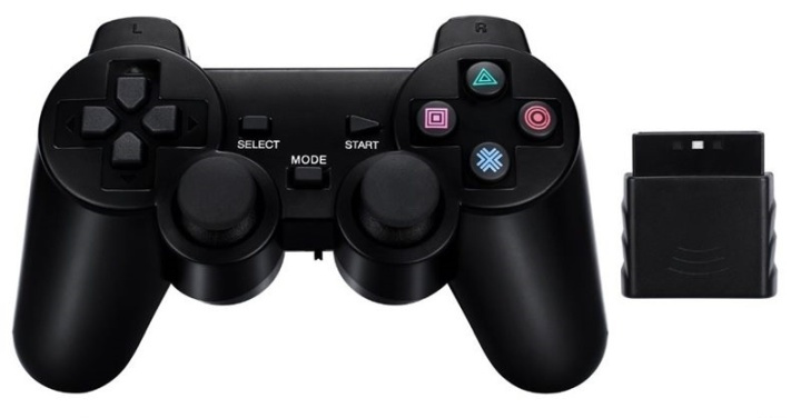 Trådlös handkontroll till Playstation 2 och PS1 (svart) i gruppen HEMELEKTRONIK / Spelkonsoler & Tillbehör / Sony PlayStation 2 hos TP E-commerce Nordic AB (38-39827)