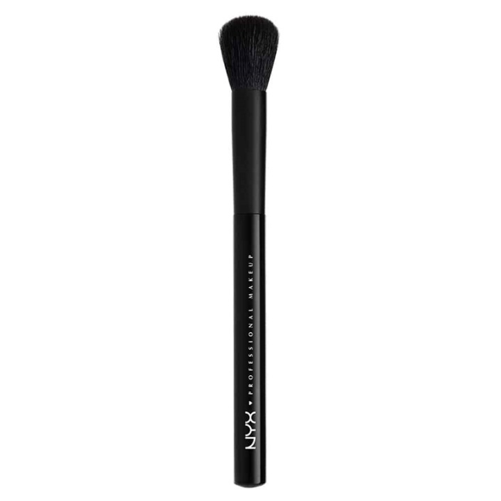 NYX PROF. MAKEUP Pro Contour Brush i gruppen SKÖNHET & HÄLSA / Makeup / Verktyg & Sminkset / Borstar & Penslar hos TP E-commerce Nordic AB (38-58163)