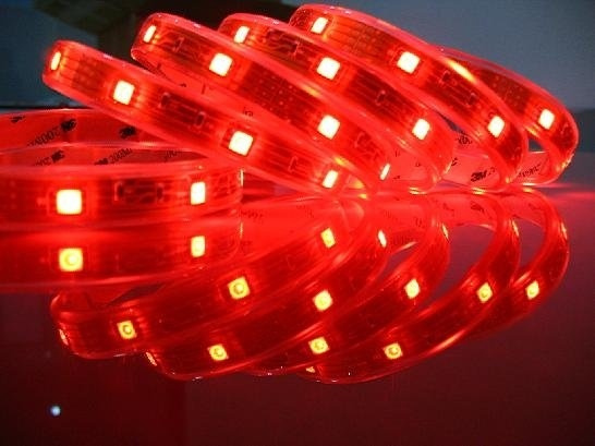 Röd LED-list med dubbelhäftande tejp, SMD, Olika längder i gruppen BIL / Billampor / Diodlampor / LED-strips hos TP E-commerce Nordic AB (38-6027-VRX)
