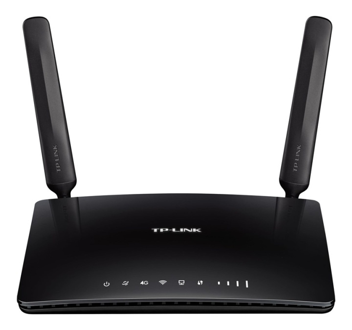 TP-Link trådlös 3G/4G router, 2,4GHz, 300Mbps, 4xLAN/WAN, svart i gruppen DATORER & KRINGUTRUSTNING / Nätverk / Routrar hos TP E-commerce Nordic AB (38-62535)