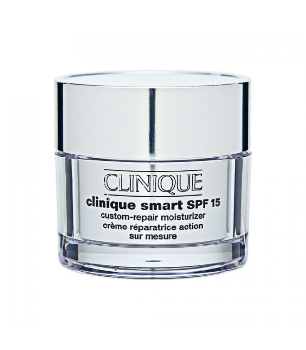 Clinique Smart Custom-Repair Moisturizer Comb/Oily SPF15 50ml i gruppen SKÖNHET & HÄLSA / Hudvård / Ansiktsvård / Dagkräm hos TP E-commerce Nordic AB (38-67724)