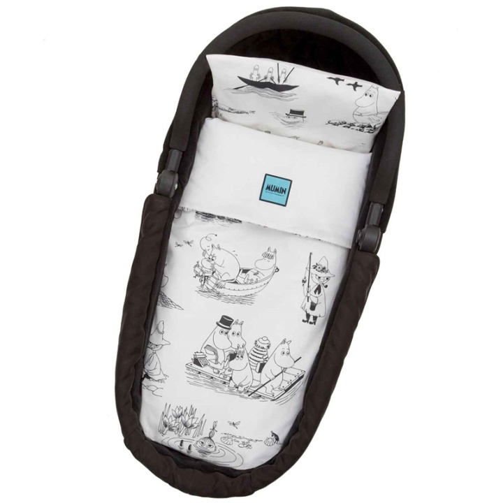Rätt Start Påslakanset Mumin Vatten & Bad Vagn i gruppen LEKSAKER, BARN- & BABYPRODUKTER / Barntextilier / Sängkläder / Bäddset för vagn & vagga hos TP E-commerce Nordic AB (38-76088)