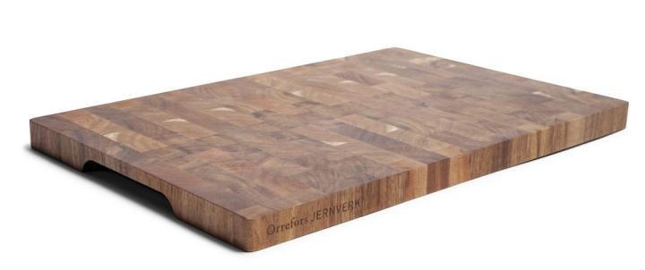 Orrefors Jernverk Skärbräda Akaciaträ, 36x24cm i gruppen HEM, HUSHÅLL & TRÄDGÅRD / Köksredskap / Skärbrädor hos TP E-commerce Nordic AB (38-78708)