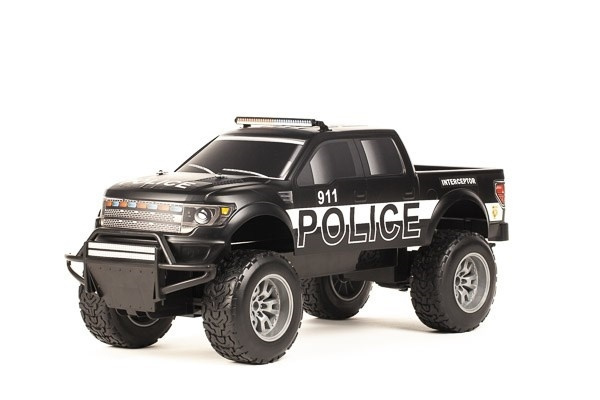 Police Car R/C 1:6 2,4GHz 6,4V Li-ion 700mAh i gruppen LEKSAKER, BARN- & BABYPRODUKTER / Radiostyrt / Radiostyrda bilar hos TP E-commerce Nordic AB (A05095)