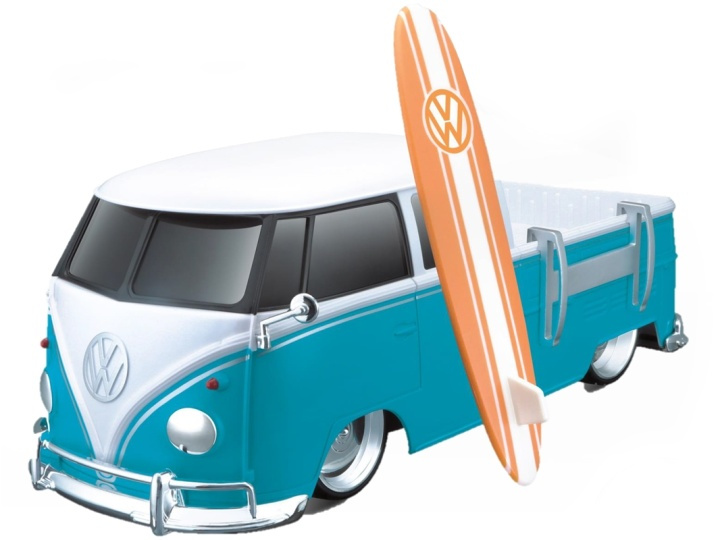 VW Pick-Up w/surf board R/C 1:16 27/74 MHz i gruppen LEKSAKER, BARN- & BABYPRODUKTER / Radiostyrt / Radiostyrda bilar hos TP E-commerce Nordic AB (A05121)