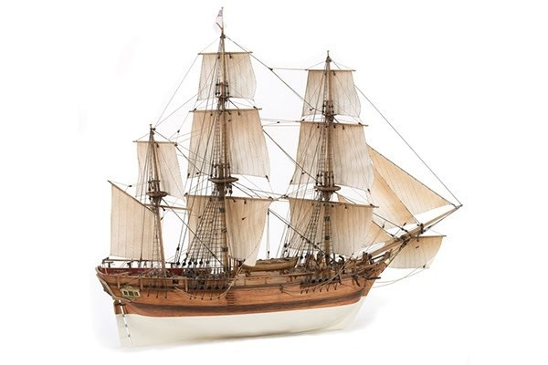 1:50 Bounty -Wooden hull i gruppen SPORT, FRITID & HOBBY / Hobby / Trämodeller / Skepp hos TP E-commerce Nordic AB (A05406)