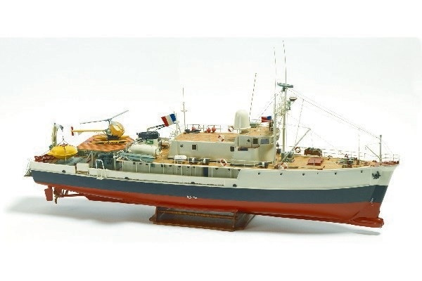 1:45 Calypso - plastic hull i gruppen SPORT, FRITID & HOBBY / Hobby / Trämodeller / Skepp hos TP E-commerce Nordic AB (A05411)