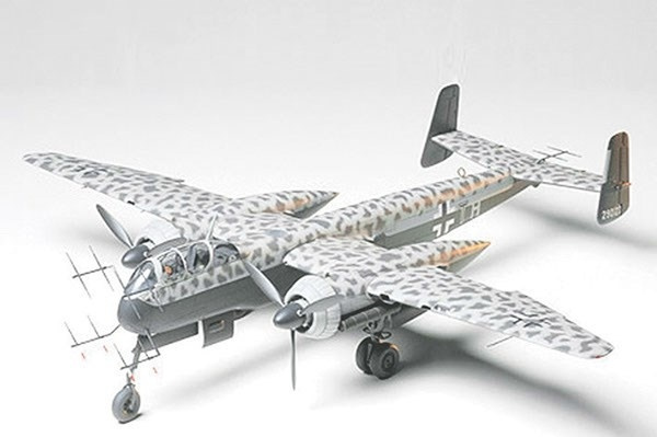 Tamiya 1/48 HEINKEL HE219 UHU i gruppen SPORT, FRITID & HOBBY / Hobby / Plastmodeller / Flyg/Helikoptrar hos TP E-commerce Nordic AB (A06219)