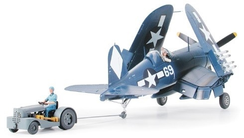 Tamiya 1/48 CORSAIR F4U-1D M/TRAKTOR i gruppen SPORT, FRITID & HOBBY / Hobby / Plastmodeller / Flyg/Helikoptrar hos TP E-commerce Nordic AB (A06229)