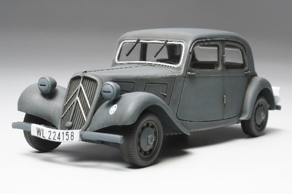 Tamiya 1/48 CITROEN 11CV TRACTION i gruppen SPORT, FRITID & HOBBY / Hobby / Plastmodeller / Militärfordon (Land) hos TP E-commerce Nordic AB (A06242)