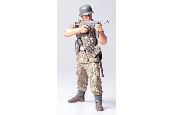 Tamiya 1/16 GERMAN ELITE INFANTRYMAN i gruppen SPORT, FRITID & HOBBY / Hobby / Plastmodeller / Figurer hos TP E-commerce Nordic AB (A06358)