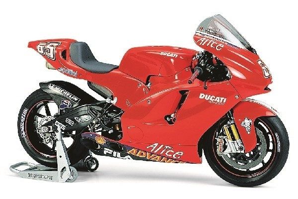 Tamiya 1/12 DUCATI DESMOSEDICI i gruppen SPORT, FRITID & HOBBY / Hobby / Plastmodeller / Motorcyklar hos TP E-commerce Nordic AB (A06377)