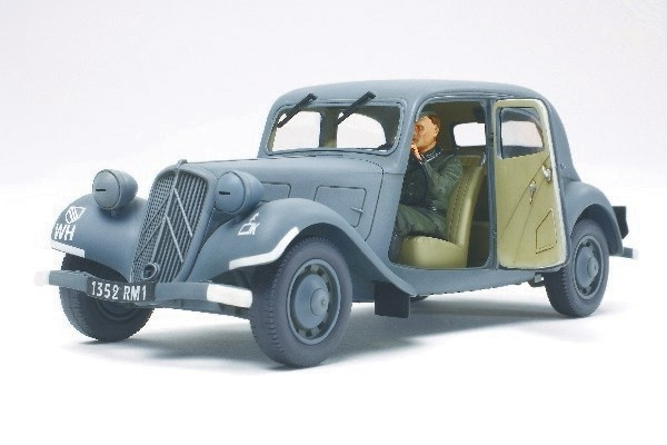 Tamiya 1/35 Citroen Traction ll CV i gruppen SPORT, FRITID & HOBBY / Hobby / Plastmodeller / Militärfordon (Land) hos TP E-commerce Nordic AB (A06476)