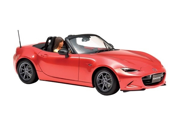 Tamiya 1/24 Mazda MX-5 i gruppen SPORT, FRITID & HOBBY / Hobby / Plastmodeller / Bilar hos TP E-commerce Nordic AB (A06598)