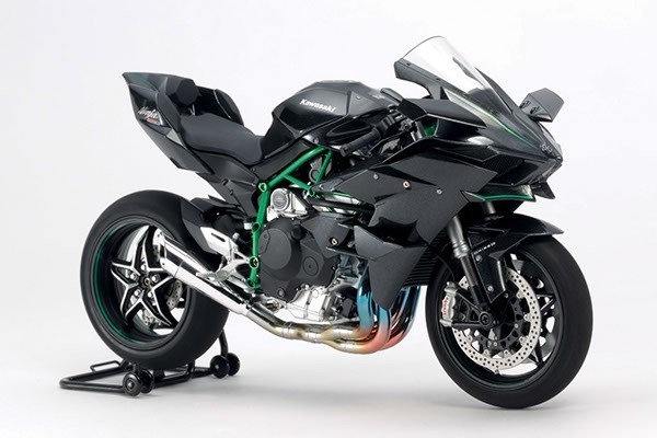 Tamiya 1/12 Kawasaki Ninja H2R1/12 Kawasaki Ninja H2R i gruppen SPORT, FRITID & HOBBY / Hobby / Plastmodeller / Motorcyklar hos TP E-commerce Nordic AB (A06619)