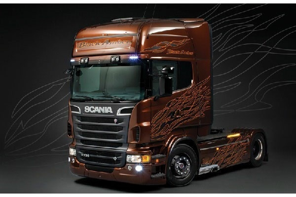 Italeri 1:24 SCANIA R BLACK AMBER i gruppen SPORT, FRITID & HOBBY / Hobby / Plastmodeller / Bilar hos TP E-commerce Nordic AB (A07018)