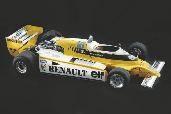 Italeri 1:12 Renault RE 23 Turbo F1 i gruppen SPORT, FRITID & HOBBY / Hobby / Plastmodeller / Bilar hos TP E-commerce Nordic AB (A07250)