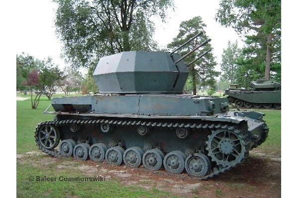 Revell 1:35 Flakpanzer IV Wirbelwind i gruppen SPORT, FRITID & HOBBY / Hobby / Plastmodeller / Militärfordon (Land) hos TP E-commerce Nordic AB (A07544)