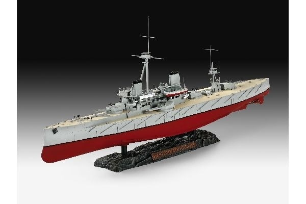 Revell 1:350 HMS Dreadnought i gruppen SPORT, FRITID & HOBBY / Hobby / Plastmodeller / Skepp hos TP E-commerce Nordic AB (A07783)