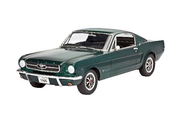 Revell 1965 Ford Mustang 2+2 Fastback i gruppen SPORT, FRITID & HOBBY / Hobby / Plastmodeller / Bilar hos TP E-commerce Nordic AB (A07891)