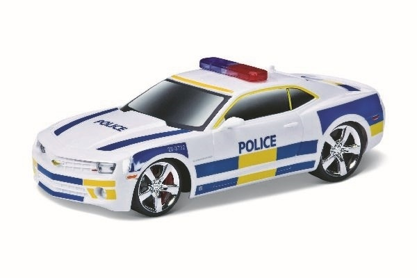 Chevrolet Camaro SS RS, Polis, 1:24 med Motorljud i gruppen LEKSAKER, BARN- & BABYPRODUKTER / Leksaker / Leksaksbilar hos TP E-commerce Nordic AB (A09604)
