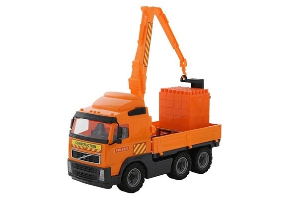 Volvo Lastbil med Kran + tegelstenar på pall 450x190x250mm i gruppen LEKSAKER, BARN- & BABYPRODUKTER / Leksaker / Leksaksbilar & andra fordon hos TP E-commerce Nordic AB (A10058)