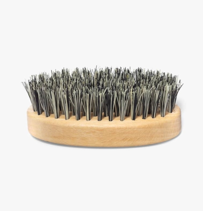 Mountaineer Brand Oval Beechwood Vegan Cactus Brush i gruppen SKÖNHET & HÄLSA / Hår & Styling / Rakning & Trimning / Skäggkammar & Rakborstar hos TP E-commerce Nordic AB (A12300)