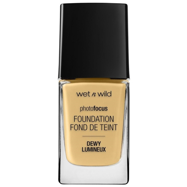 Wet n Wild Photo Focus Dewy Foundation - Golden Beige i gruppen SKÖNHET & HÄLSA / Makeup / Basmakeup / Foundation hos TP E-commerce Nordic AB (A13214)