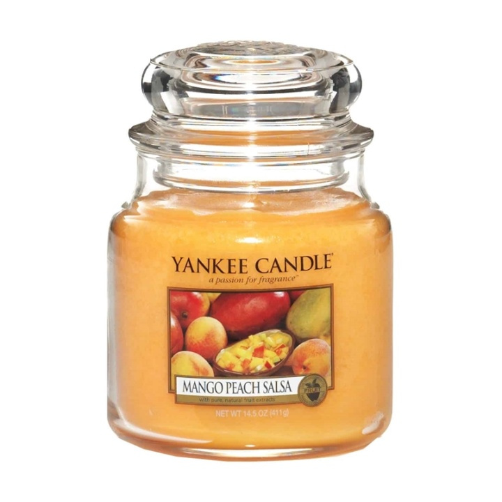 Yankee Candle Classic Medium Jar Mango Peach Salsa 411g i gruppen SKÖNHET & HÄLSA / Doft & Parfym / Övrig doft / Doftljus hos TP E-commerce Nordic AB (A13285)