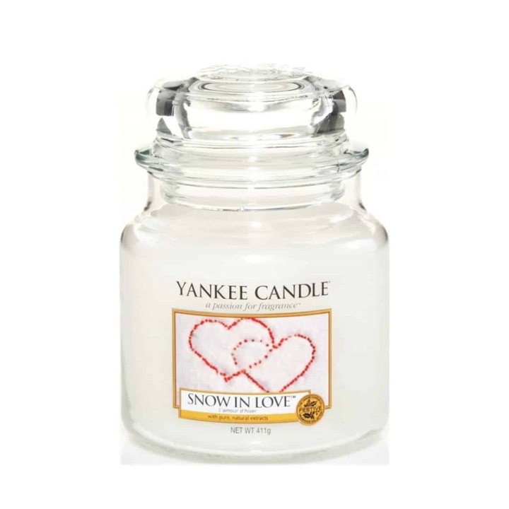 Yankee Candle Classic Medium Jar Snow In Love 411g i gruppen SKÖNHET & HÄLSA / Doft & Parfym / Övrig doft / Doftljus hos TP E-commerce Nordic AB (A13289)