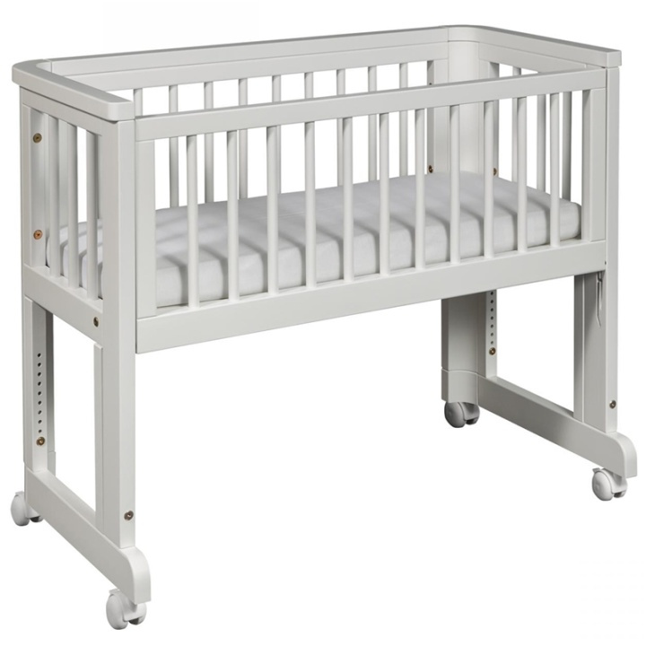 Troll Bedside Crib Sun 2020 i gruppen LEKSAKER, BARN- & BABYPRODUKTER / Barnrum / Barnsängar hos TP E-commerce Nordic AB (A13619)