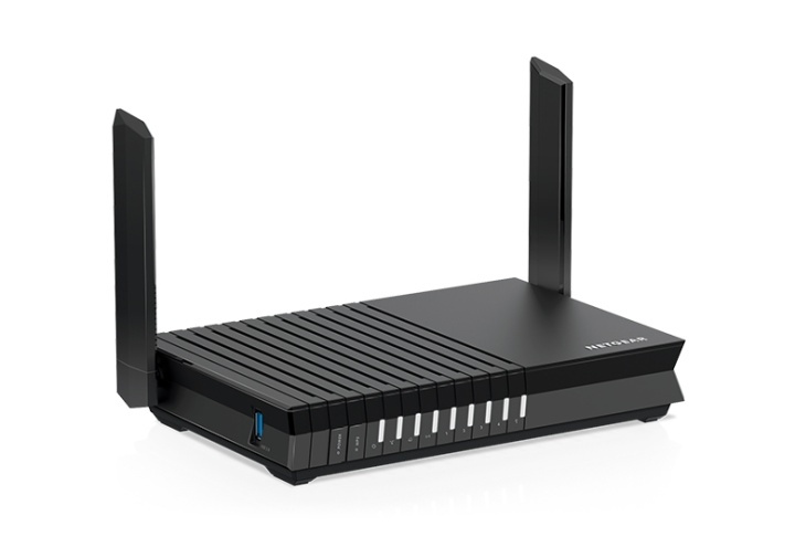 Netgear RAX20-100PES trådlös router Gigabit Ethernet Dual-band (2,4 GHz / 5 GHz) i gruppen DATORER & KRINGUTRUSTNING / Nätverk / Routrar hos TP E-commerce Nordic AB (A15910)