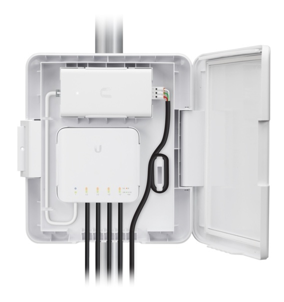 UniFi Flex Switch Adapter Kit for Street Light Pole Applications i gruppen DATORER & KRINGUTRUSTNING / Datorkablar / Switchar & Splittrar hos TP E-commerce Nordic AB (A17098)