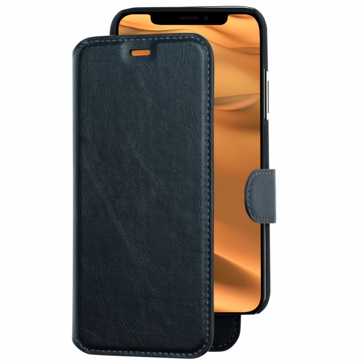Champion 2-in-1 Slim Wallet Case iPhone 12 Mini i gruppen SMARTPHONE & SURFPLATTOR / Mobilskydd / Apple / iPhone 12 Mini / Fodral hos TP E-commerce Nordic AB (C02344)