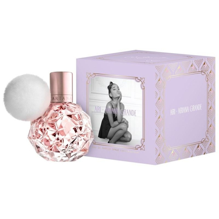 Ariana Grande Ari Edp 30ml i gruppen SKÖNHET & HÄLSA / Doft & Parfym / Parfym / Parfym för henne hos TP E-commerce Nordic AB (C03058)