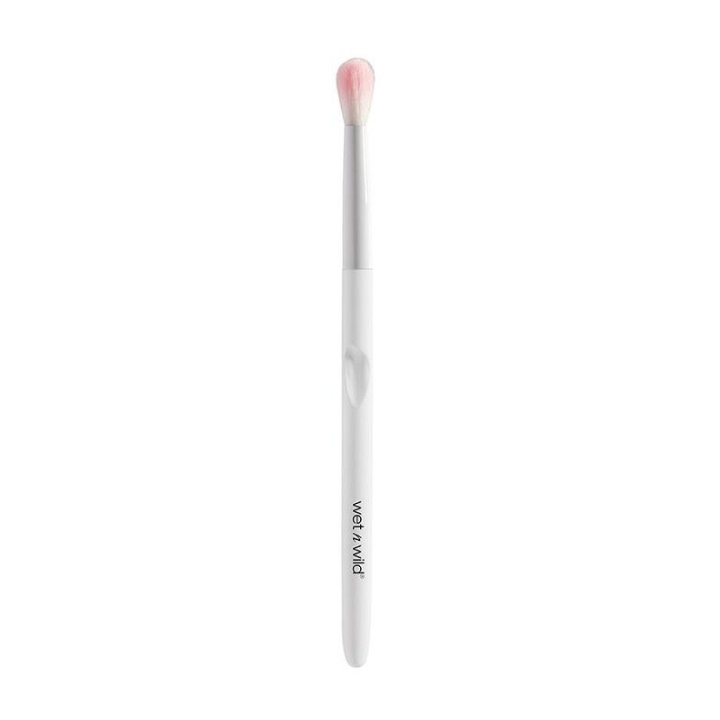 Wet n Wild Crease Brush i gruppen SKÖNHET & HÄLSA / Makeup / Verktyg & Sminkset / Borstar & Penslar hos TP E-commerce Nordic AB (C10958)