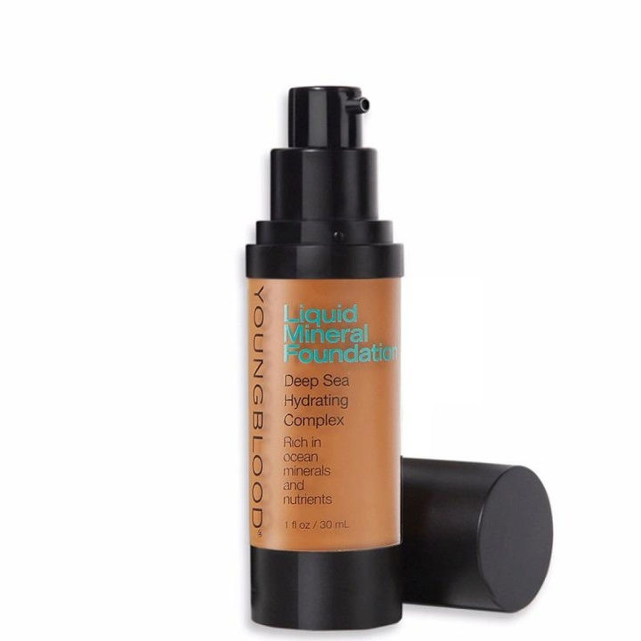 Youngblood Liquid Mineral Foundation Cocoa 30ml i gruppen SKÖNHET & HÄLSA / Makeup / Basmakeup / Foundation hos TP E-commerce Nordic AB (C11212)