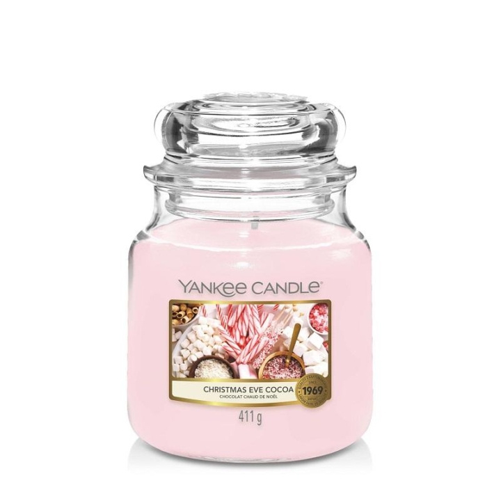 Yankee Candle Classic Medium Jar Christmas Eve Cocoa 411g i gruppen SKÖNHET & HÄLSA / Doft & Parfym / Övrig doft / Doftljus hos TP E-commerce Nordic AB (C11248)