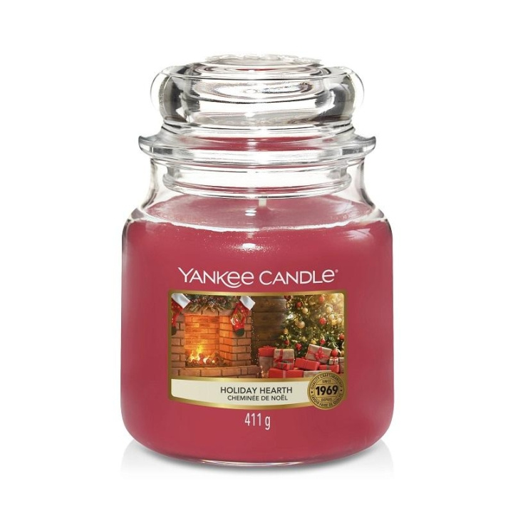 Yankee Candle Classic Medium Jar Holiday Hearth 411g i gruppen SKÖNHET & HÄLSA / Doft & Parfym / Övrig doft / Doftljus hos TP E-commerce Nordic AB (C14040)